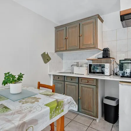 Hyeres Bord De Apartman