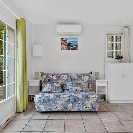 Hyeres Bord De Apartman